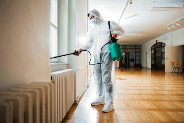 Best Pest Control for Hotels  in Conneaut Lakeshore, PA